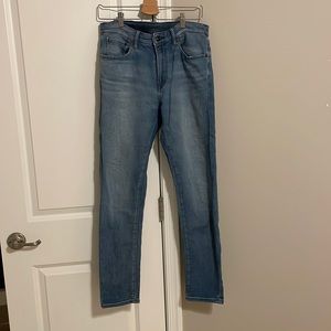 Uniqlo - Men’s Skinny Jean - Size Medium (Waist 30-32)